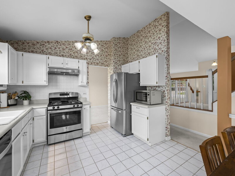 1233 Old Timber Court Hoffman Estates IL 60192