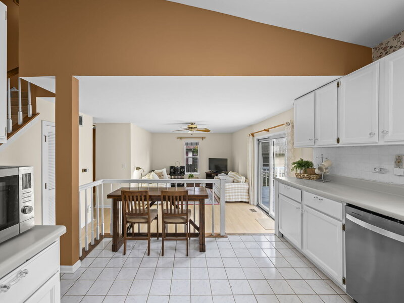 1233 Old Timber Court Hoffman Estates IL 60192