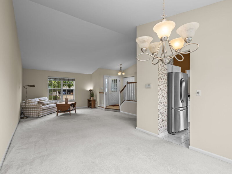 1233 Old Timber Court Hoffman Estates IL 60192