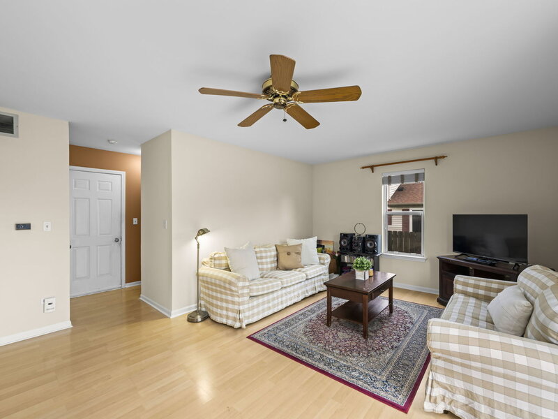 1233 Old Timber Court Hoffman Estates IL 60192