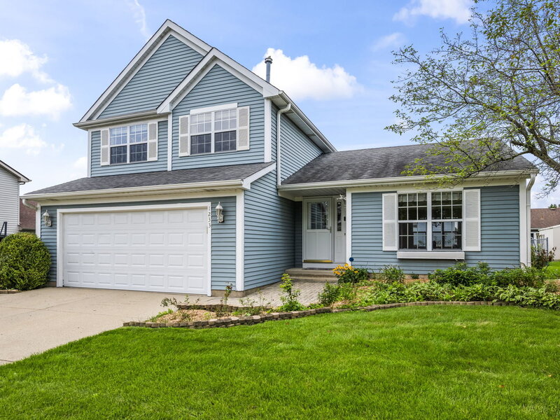 1233 Old Timber Court Hoffman Estates IL 60192