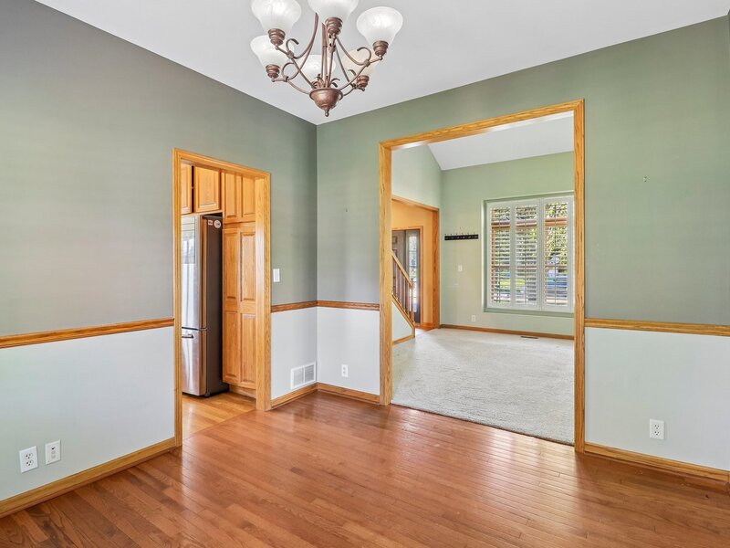 485 Spring Ridge Drive Crystal Lake IL 60012