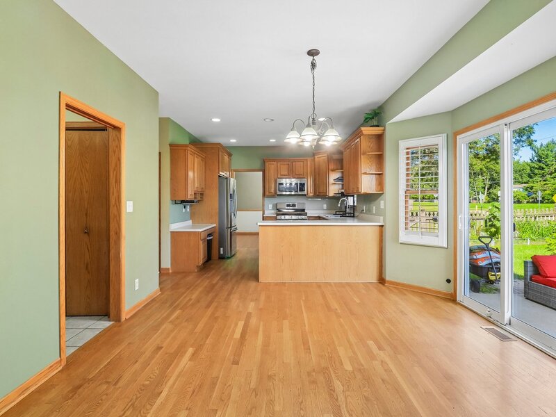 485 Spring Ridge Drive Crystal Lake IL 60012