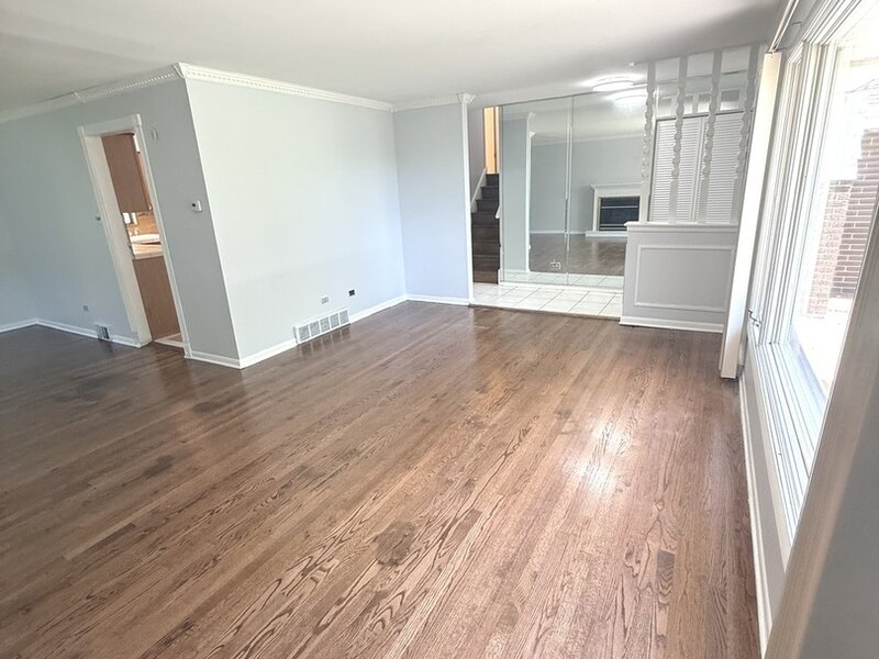 942 E 168th Street South Holland IL 60473