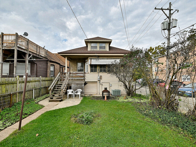 3135 N Nordica Avenue Chicago IL 60634