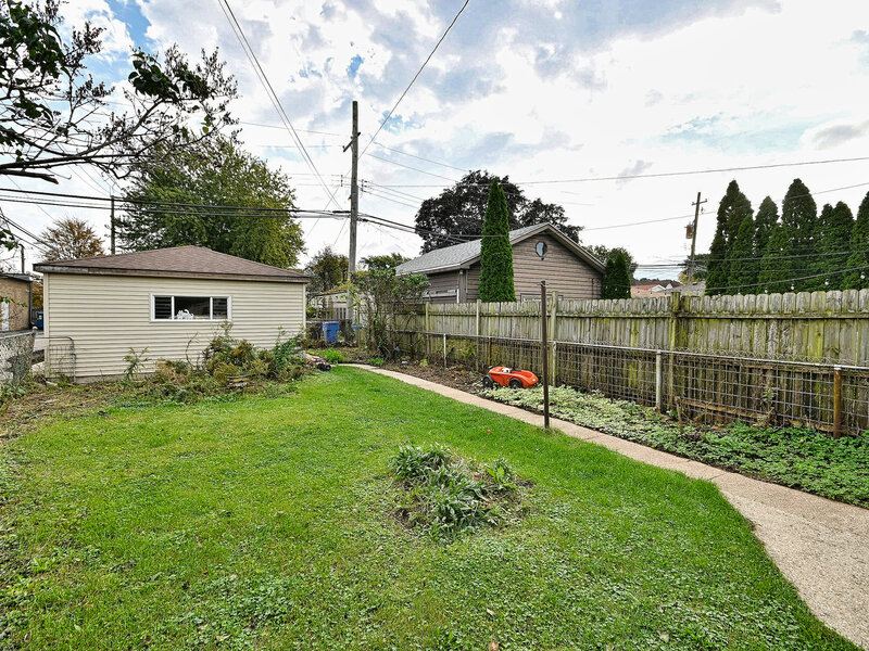3135 N Nordica Avenue Chicago IL 60634