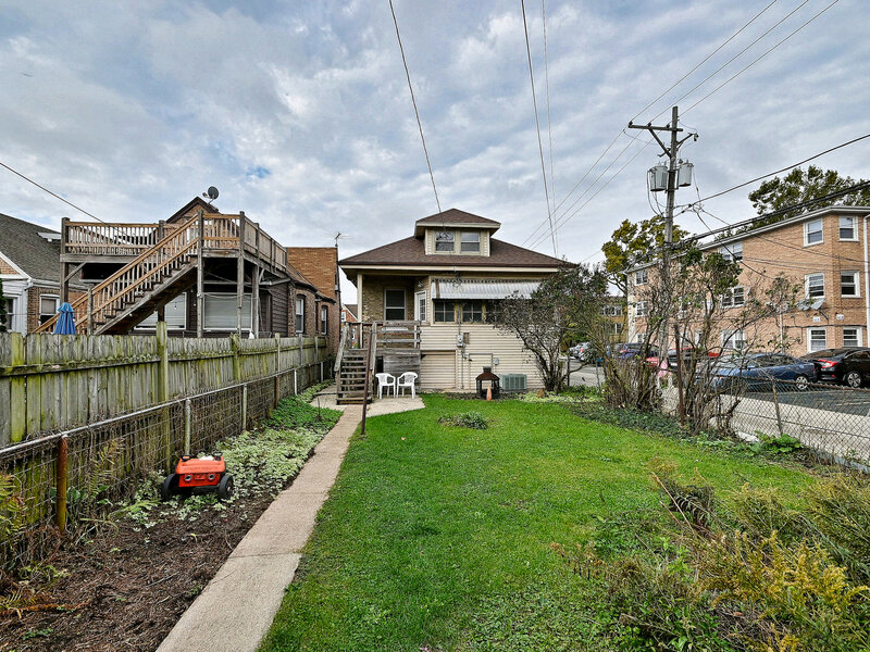 3135 N Nordica Avenue Chicago IL 60634