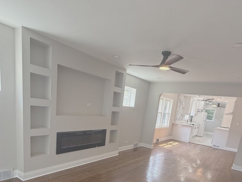 8926 S Paxton Avenue Chicago IL 60617