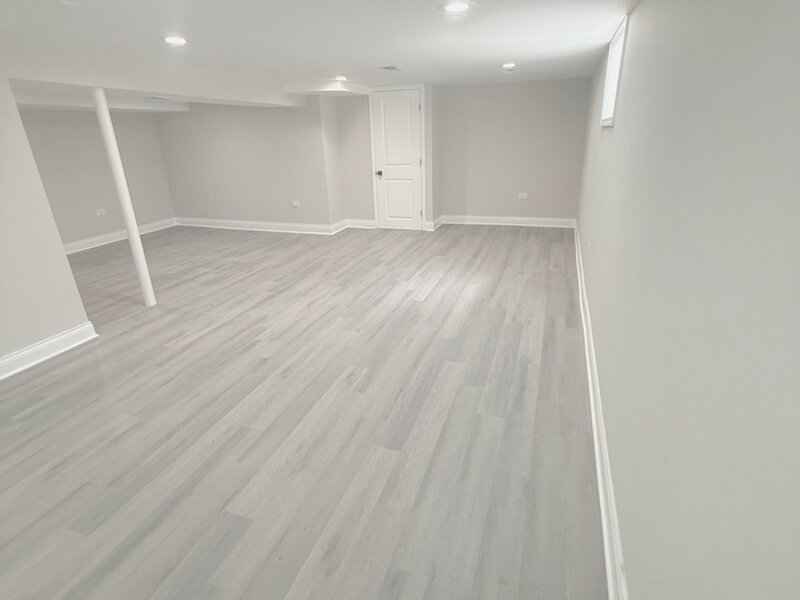 8926 S Paxton Avenue Chicago IL 60617
