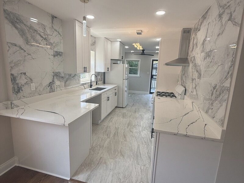 8926 S Paxton Avenue Chicago IL 60617