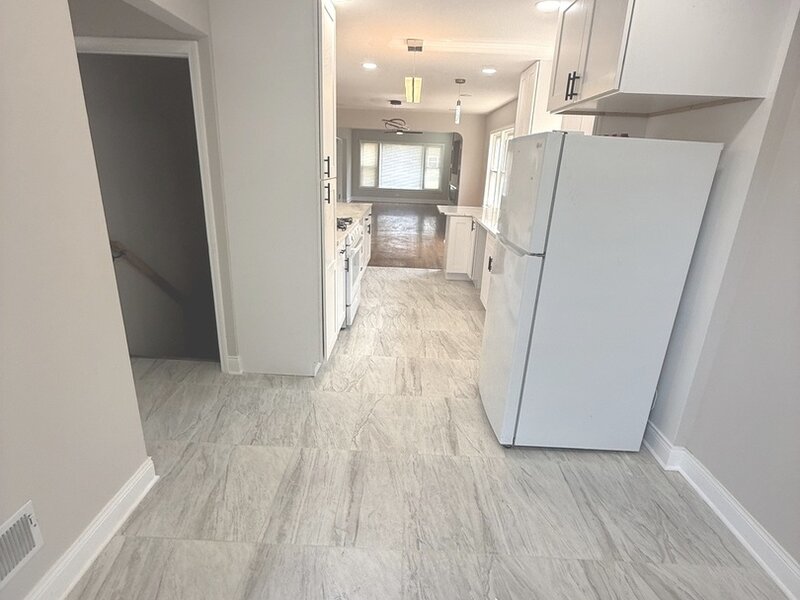 8926 S Paxton Avenue Chicago IL 60617