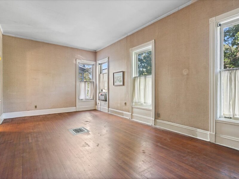 5756 S Harper Avenue Chicago IL 60637