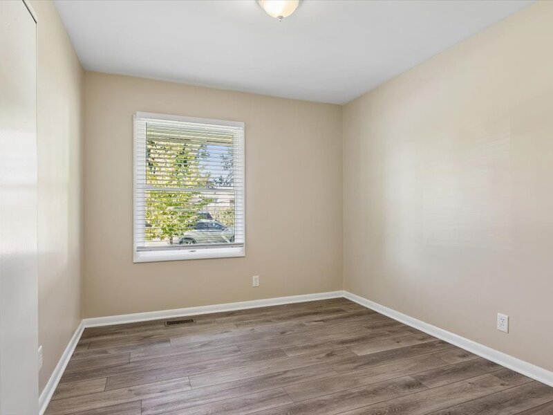 517 Sherwood Drive Streamwood IL 60107