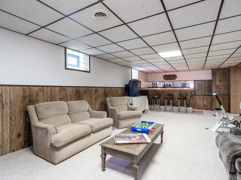 6426 W 84th Place Burbank IL 60459