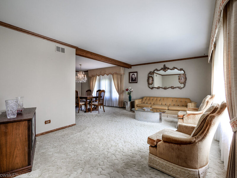 6426 W 84th Place Burbank IL 60459