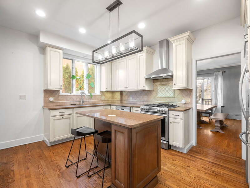 1210 William Street River Forest IL 60305