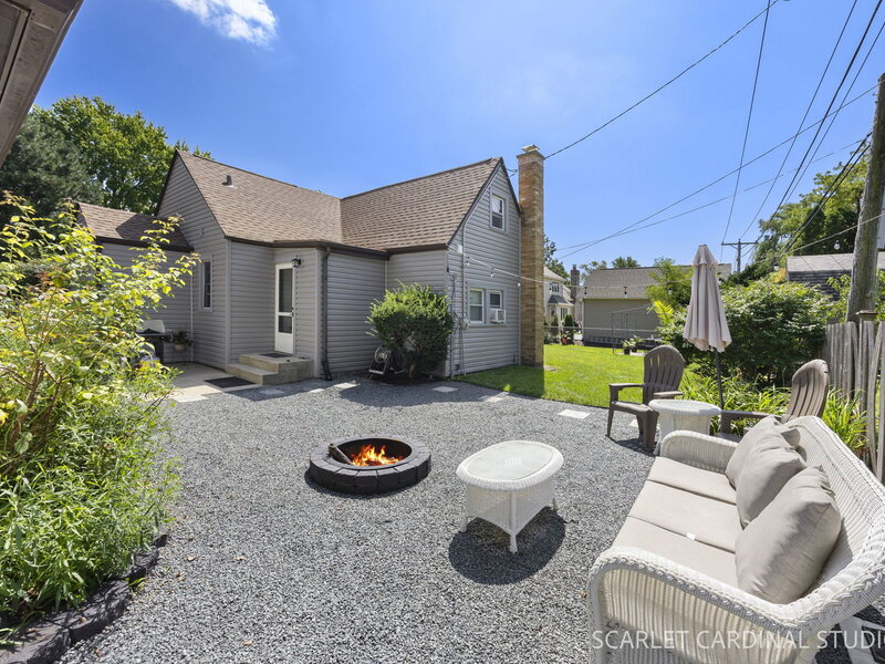 1216 S Wisconsin Avenue Lombard IL 60148