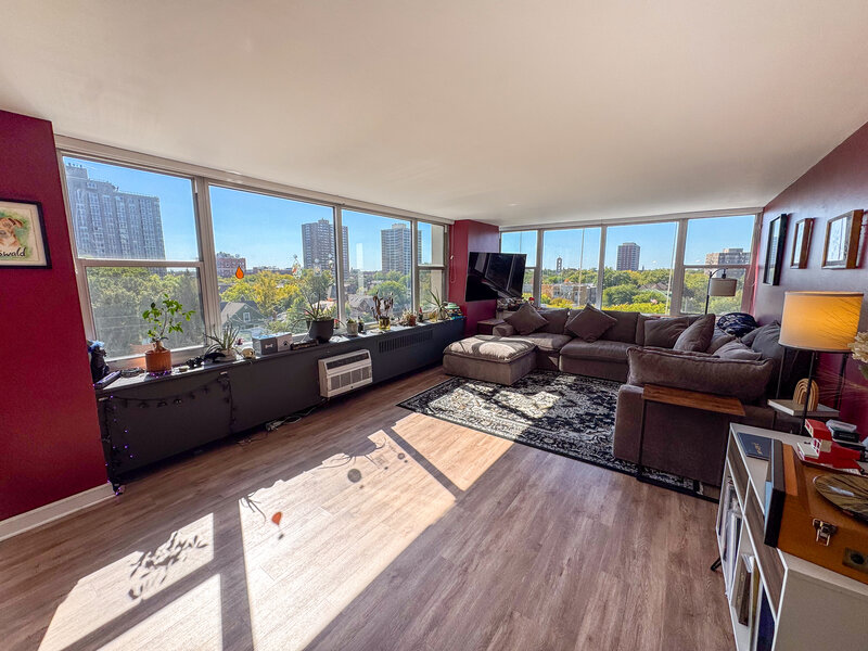 4250 N Marine Drive Chicago IL 60613