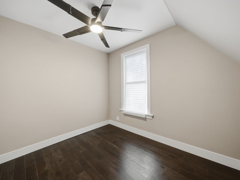 122 N Long Avenue Chicago IL 60644
