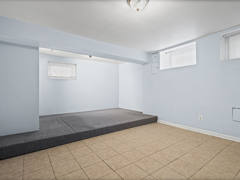 2702 N California Avenue Chicago IL 60647