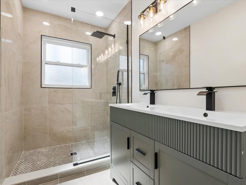 1901 W Plainfield Road La Grange Highlands IL 60525
