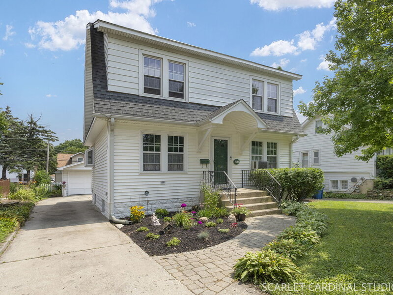 251 S Oakland Elmhurst IL 60126