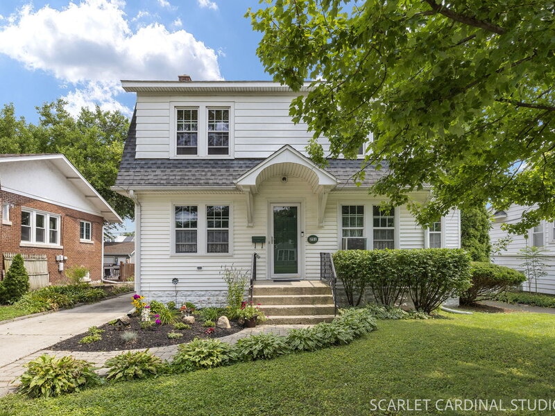 251 S Oakland Elmhurst IL 60126