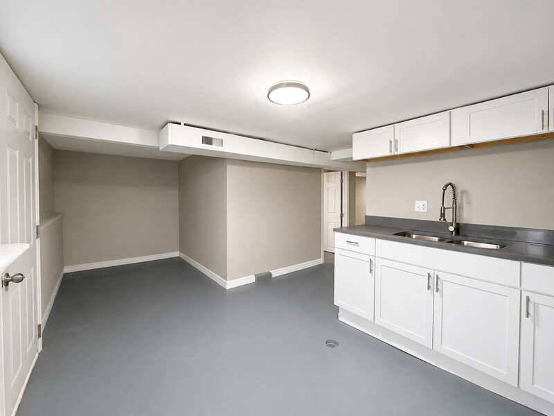 4637 W Mclean Avenue Chicago IL 60639