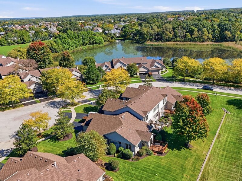 1169 Amber Drive Lemont IL 60439