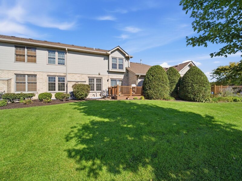 1169 Amber Drive Lemont IL 60439