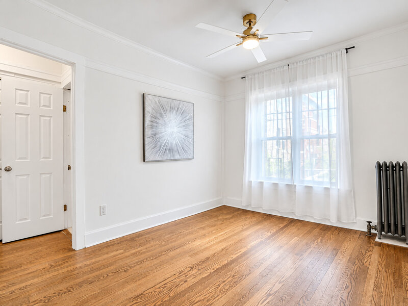 1703 W Wallen Avenue Chicago IL 60626