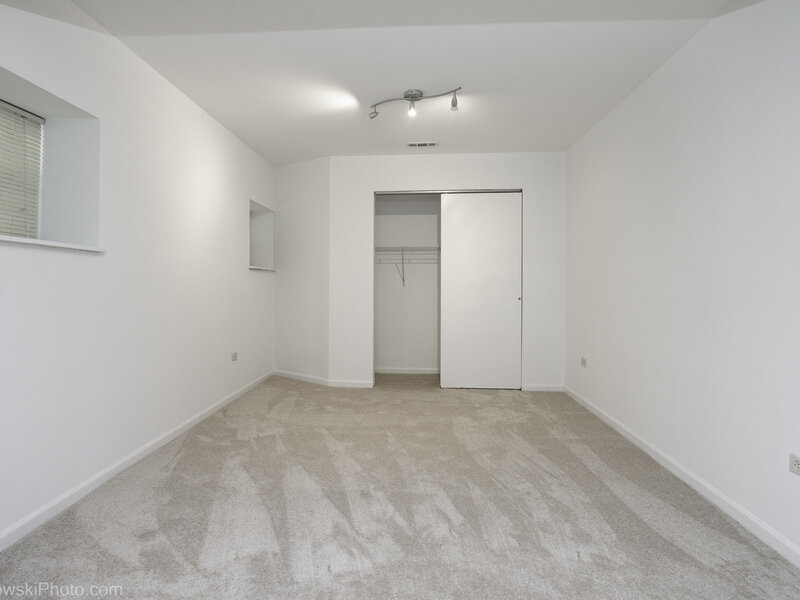 1155 E 61st Street Chicago IL 60637