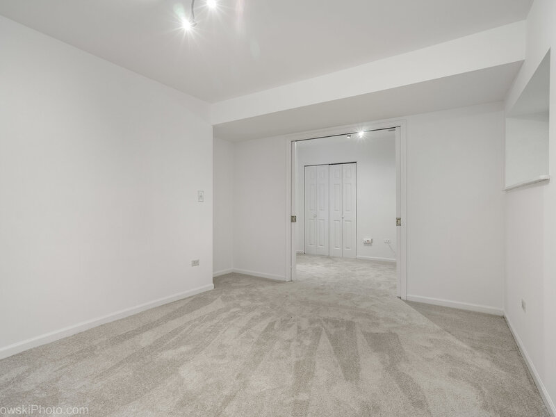 1155 E 61st Street Chicago IL 60637
