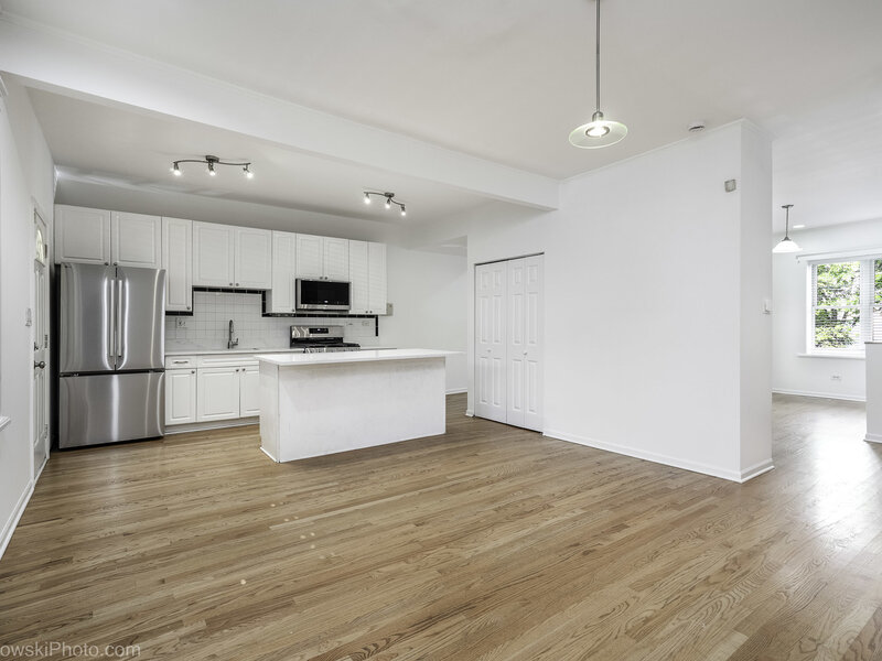 1155 E 61st Street Chicago IL 60637