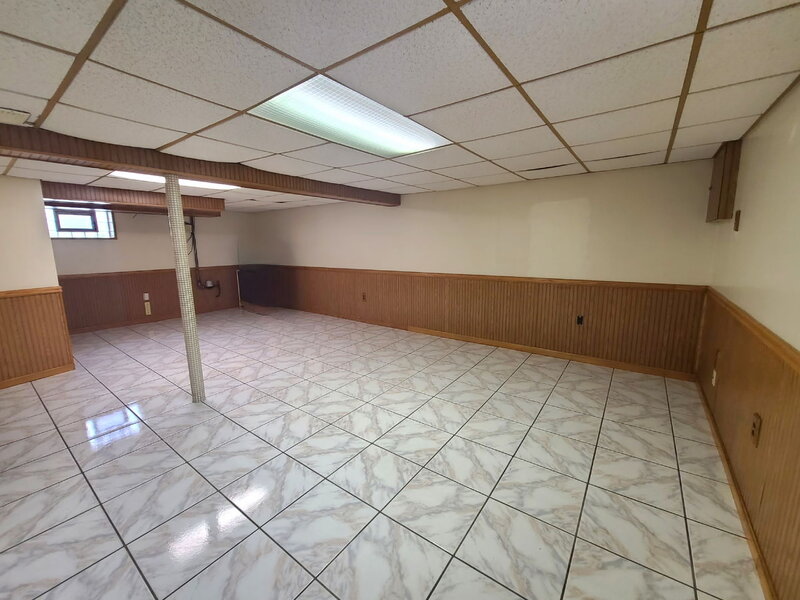 8629 Laramie Avenue Burbank IL 60459
