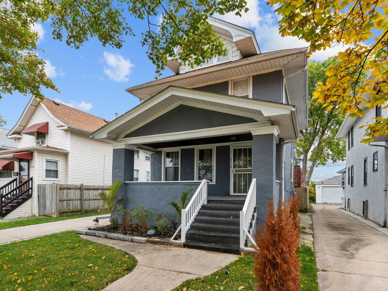606 S 2nd Avenue Maywood IL 60153