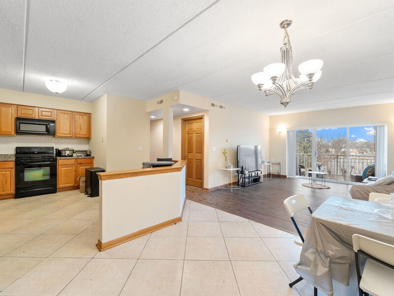 6559 W George Street Chicago IL 60634