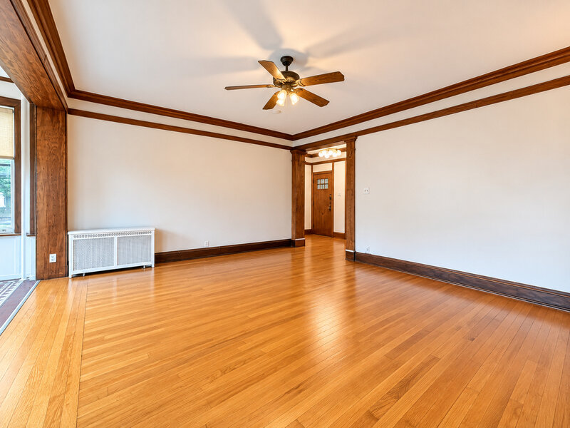 5406 S East View Park Chicago IL 60615