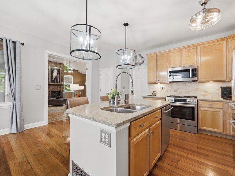 314 Red Sky Drive St. Charles IL 60175