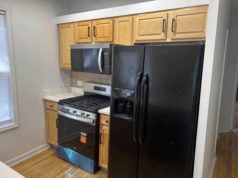 7659 S Bennett Avenue Chicago IL 60649