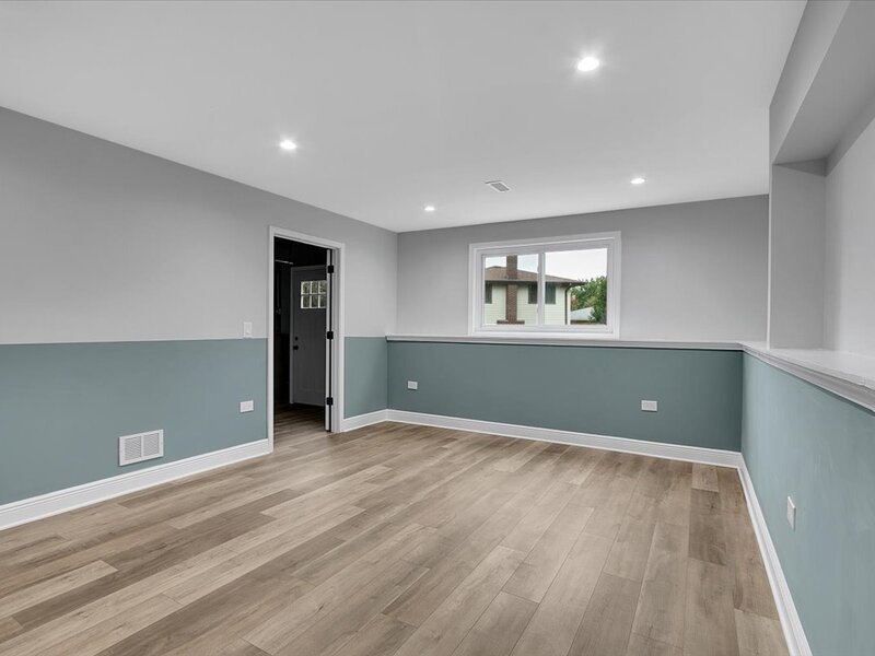 2033 N Wainwright Court Palatine IL 60074