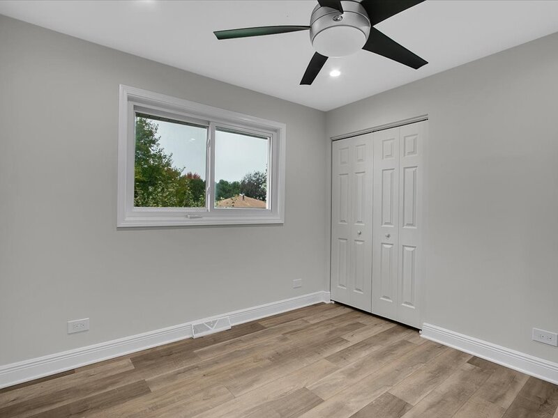 2033 N Wainwright Court Palatine IL 60074
