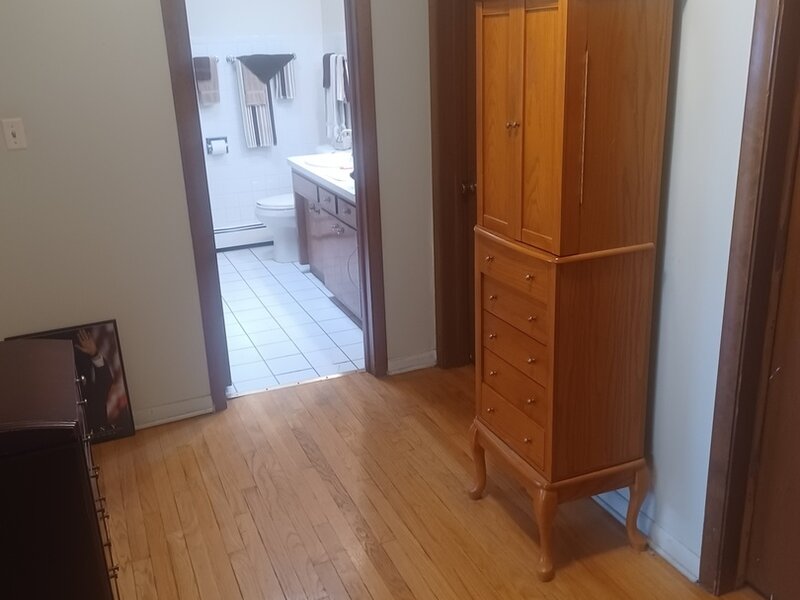 742 E 168th Place South Holland IL 60473