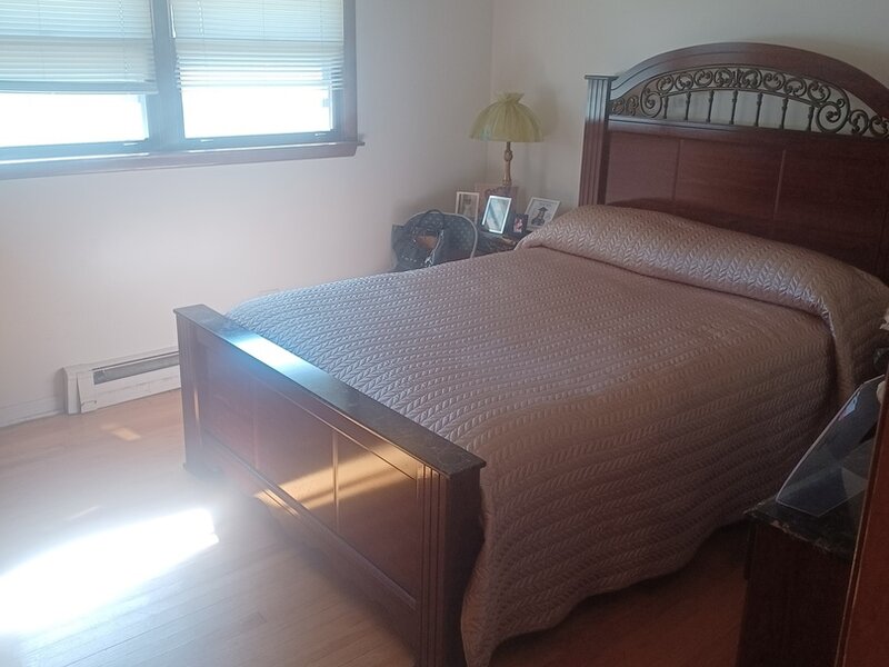742 E 168th Place South Holland IL 60473