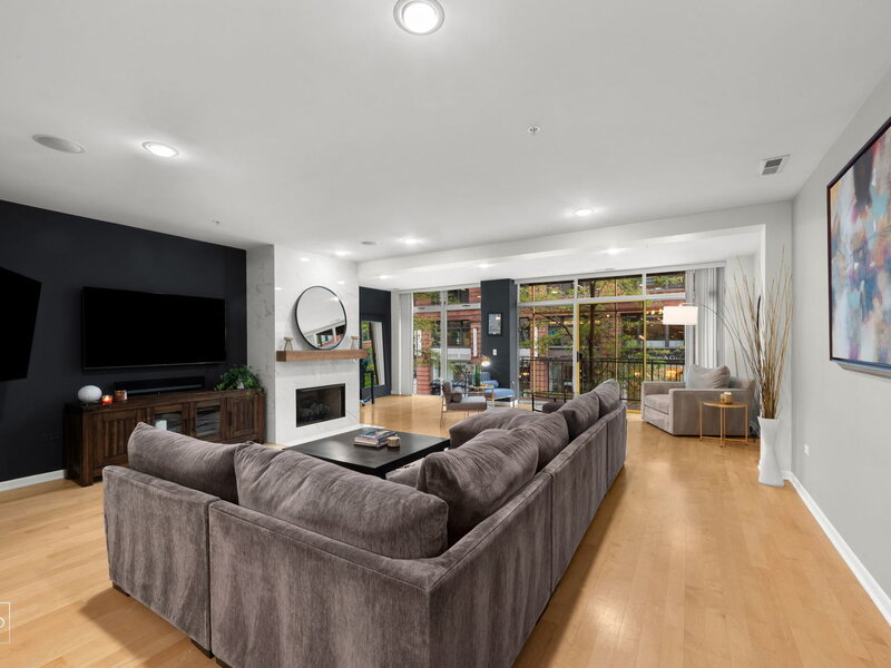 433 N Wells Street Chicago IL 60654