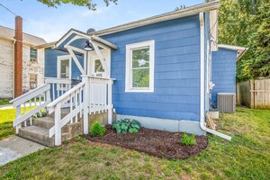 Photo of 655 W Clark Street Freeport IL 61032