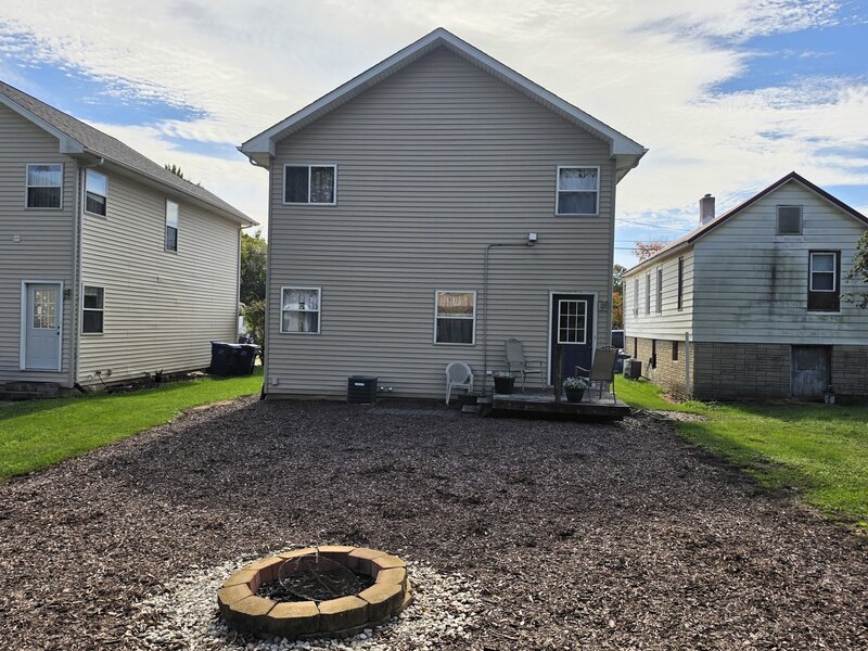 1435 5th Street Lasalle IL 61301