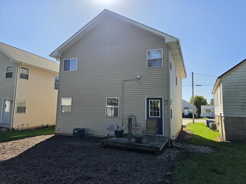 1435 5th Street Lasalle IL 61301