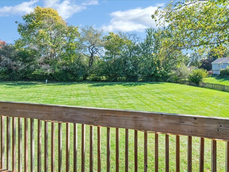 312 N Thornwood Drive Mchenry IL 60050