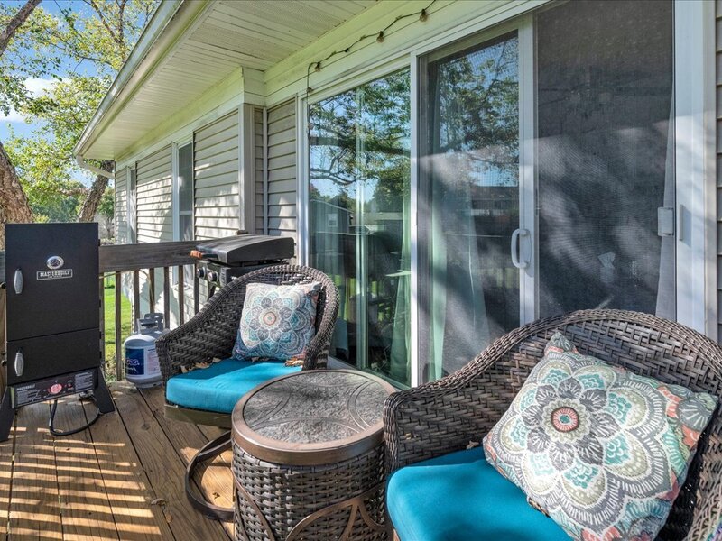 312 N Thornwood Drive Mchenry IL 60050